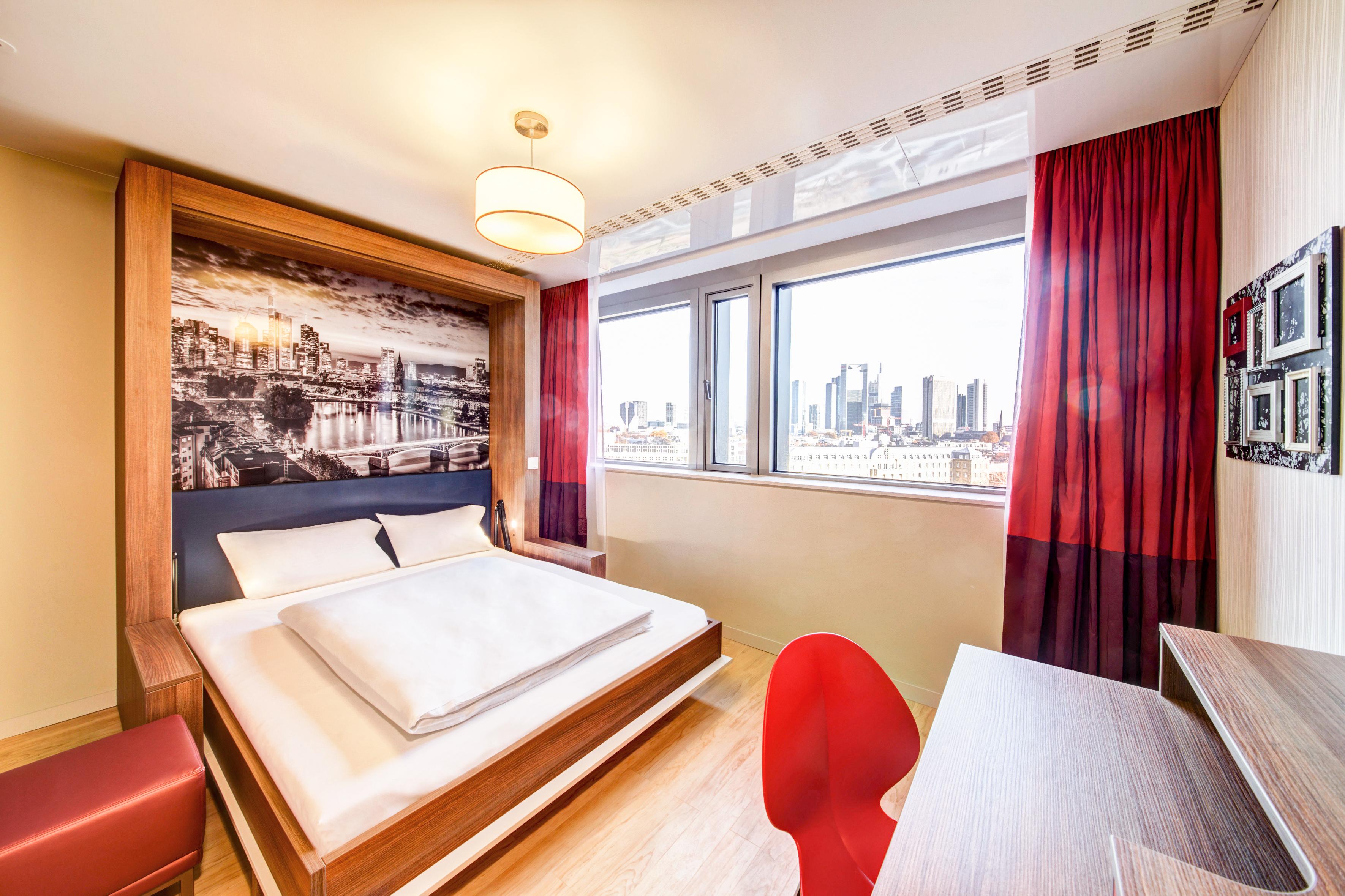 Hotel apartamentowy Adagio Frankfurt Messe 4*
