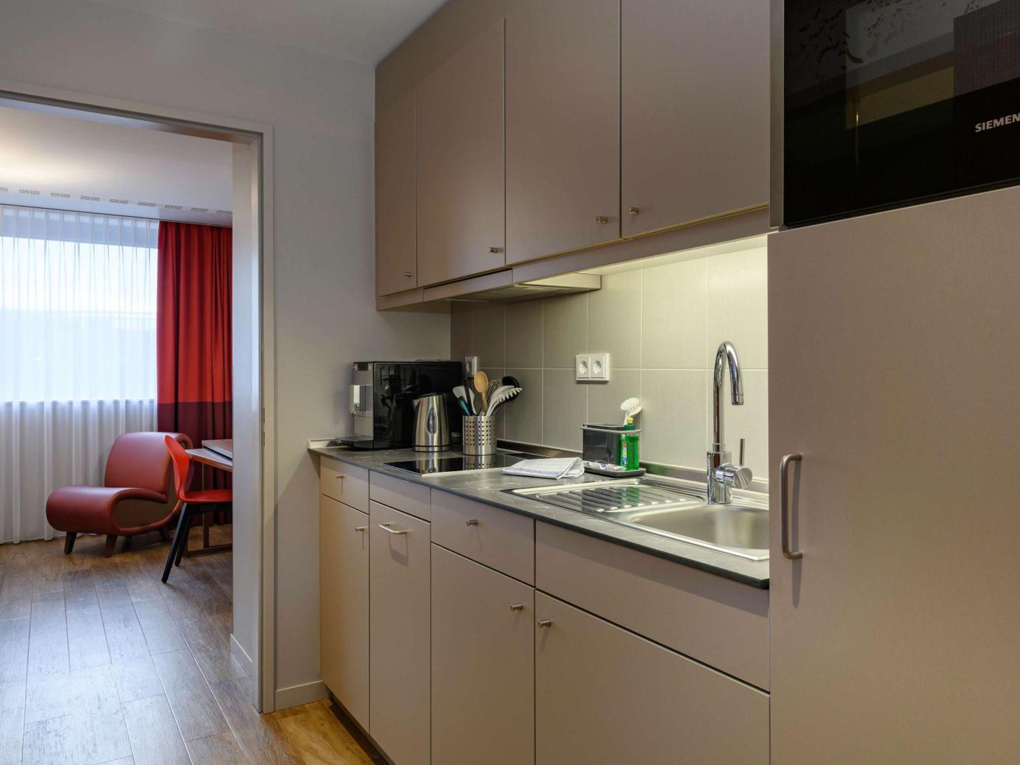 Adagio Frankfurt Messe 4*